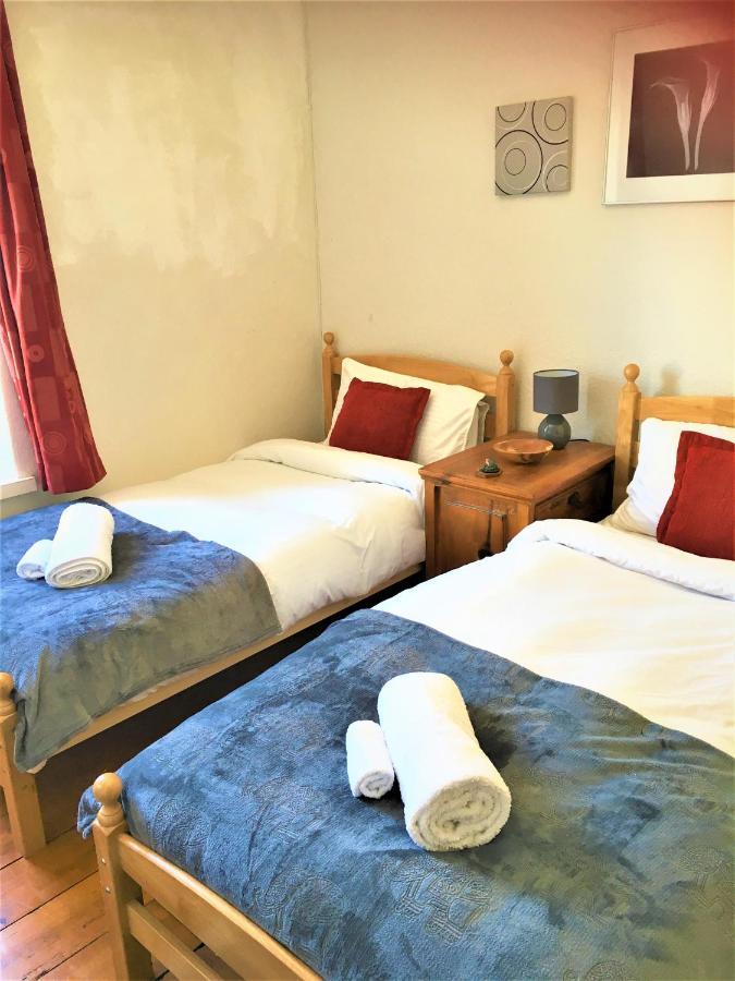 Bed and Breakfast Heddfan Llanboidy Exterior foto